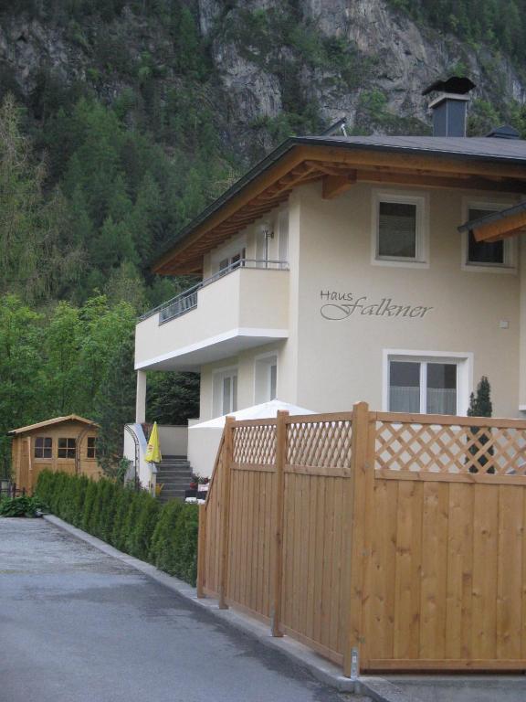 Haus Falkner Barbara Umhausen Luaran gambar